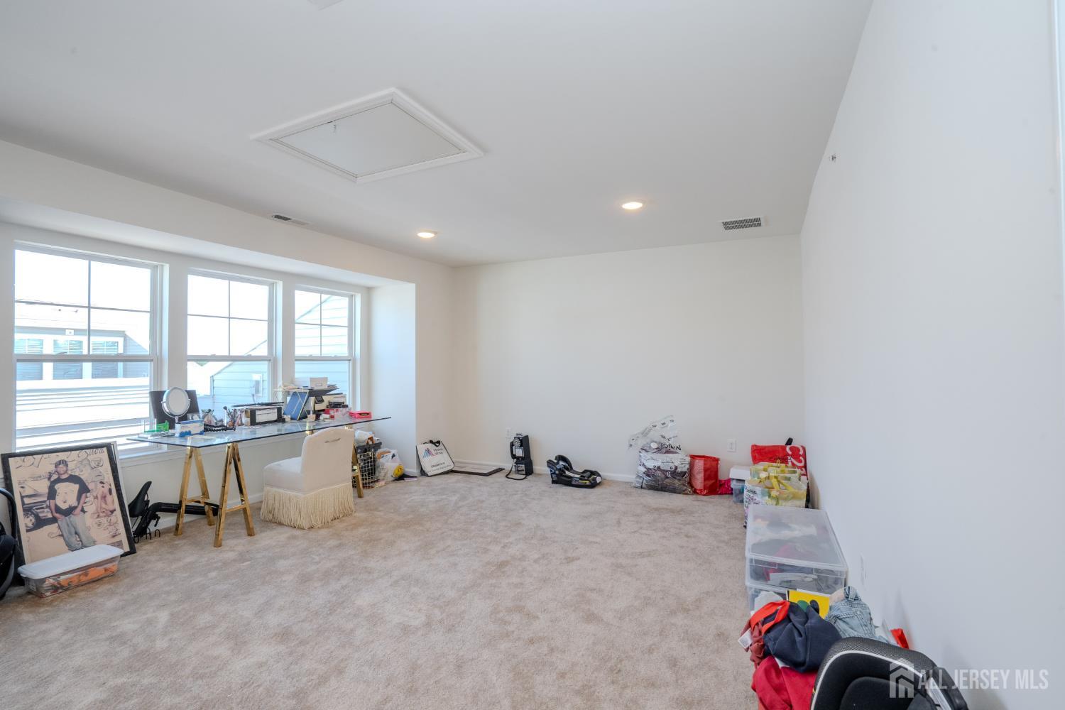 74 Bond Street North Brunswick NJ 08902