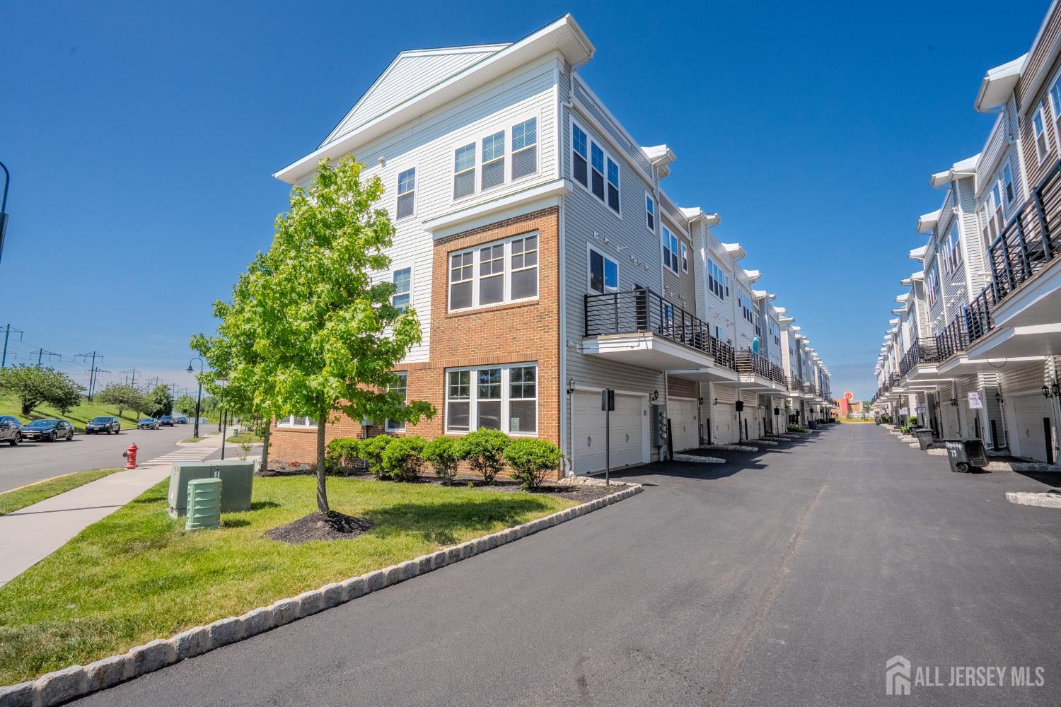 74 Bond Street North Brunswick NJ 08902