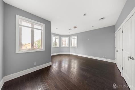 69-71 Summit Road Elizabeth NJ 07208