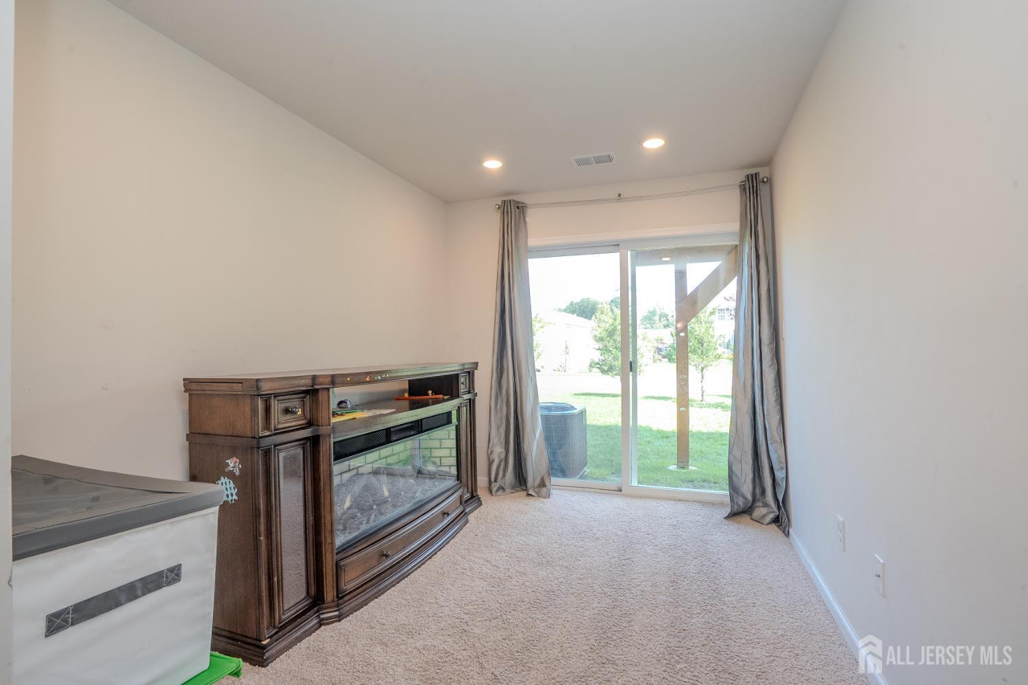 1002 Hights Farm Road Monroe NJ 08831