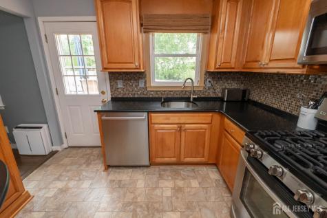 61 Clifton Street Edison NJ 08817