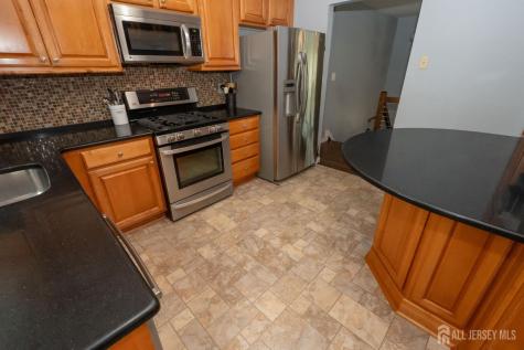 61 Clifton Street Edison NJ 08817