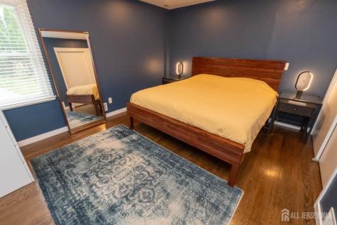 61 Clifton Street Edison NJ 08817