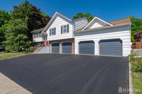 61 Clifton Street Edison NJ 08817
