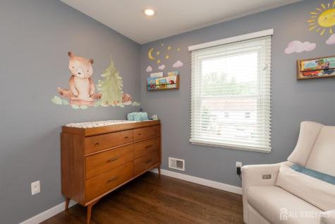 61 Clifton Street Edison NJ 08817
