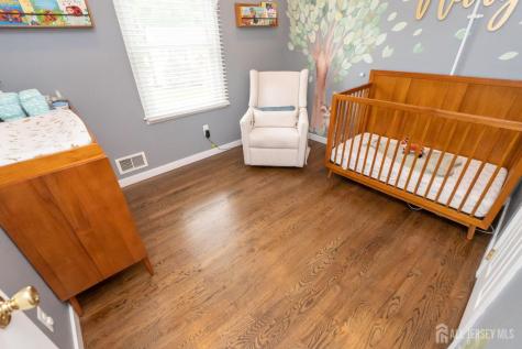 61 Clifton Street Edison NJ 08817