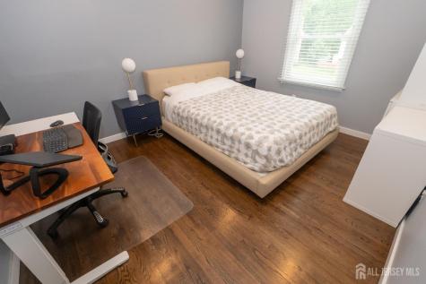 61 Clifton Street Edison NJ 08817