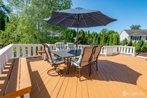 61 Clifton Street Edison NJ 08817