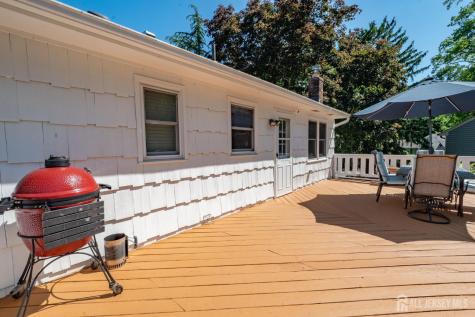 61 Clifton Street Edison NJ 08817