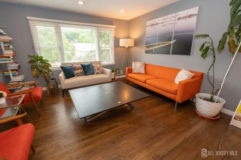 61 Clifton Street Edison NJ 08817