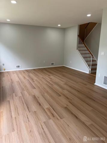 24 Straton Court Sayreville NJ 08859