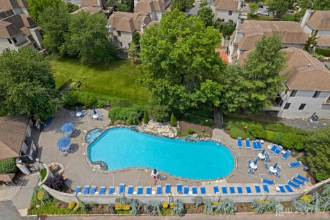 98 Park Gate Drive Edison NJ 08820