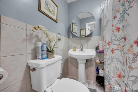 135 Brighton Avenue Perth Amboy NJ 08861