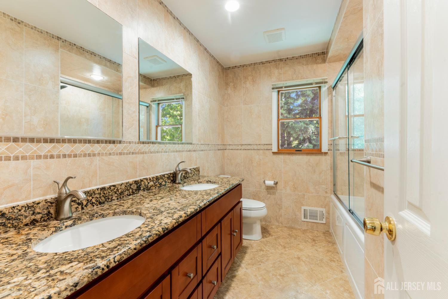 2 Brookside Court East Brunswick NJ 08816