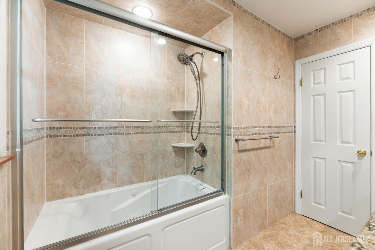 2 Brookside Court East Brunswick NJ 08816