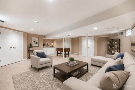 2 Brookside Court East Brunswick NJ 08816