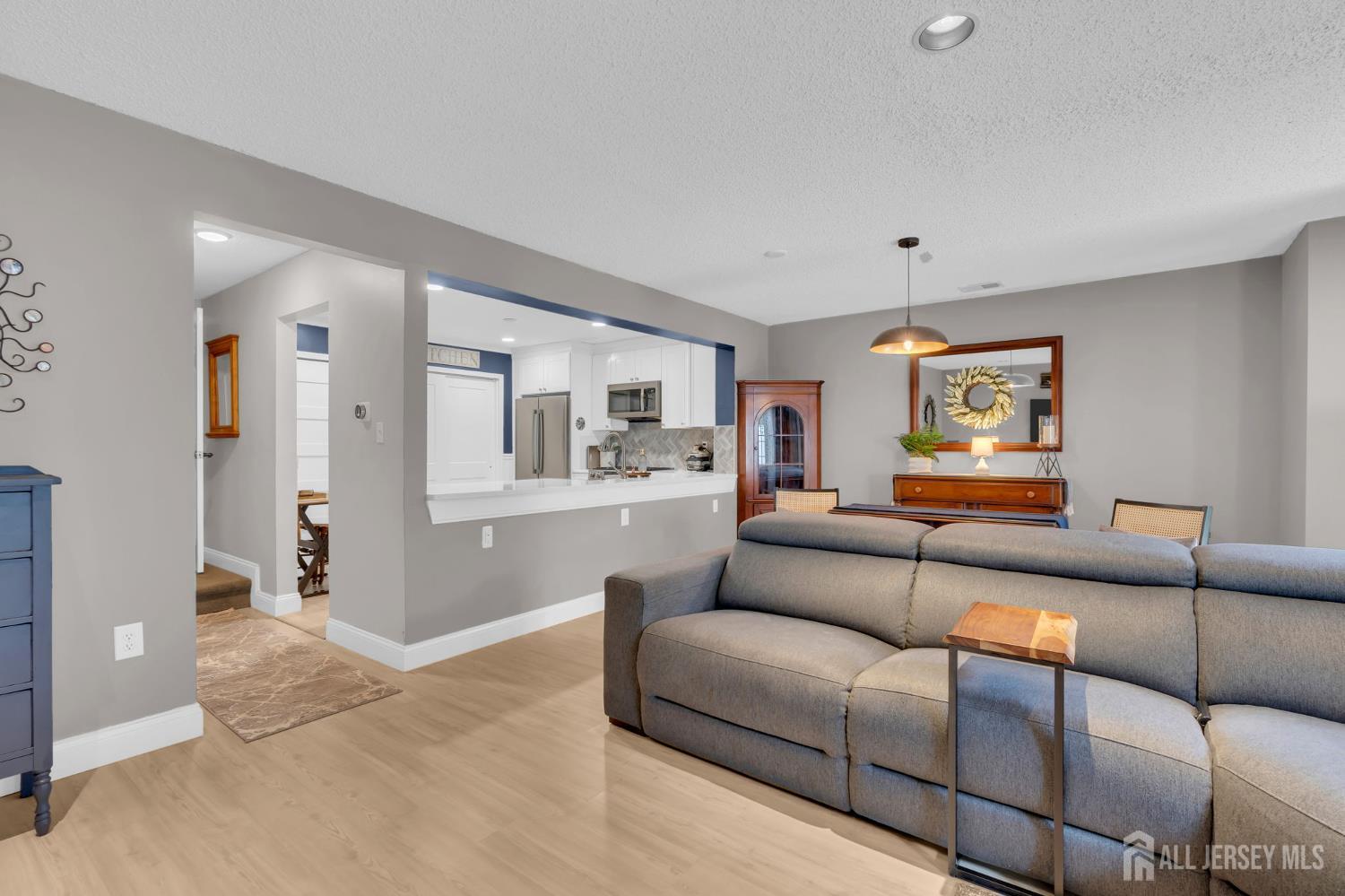 17 Richmond Court Tinton Falls NJ 07712