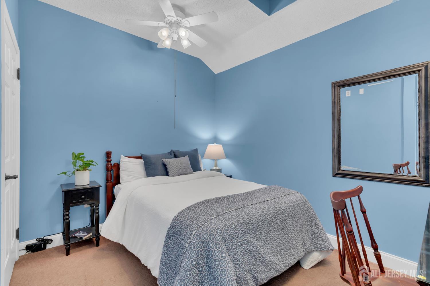 17 Richmond Court Tinton Falls NJ 07712