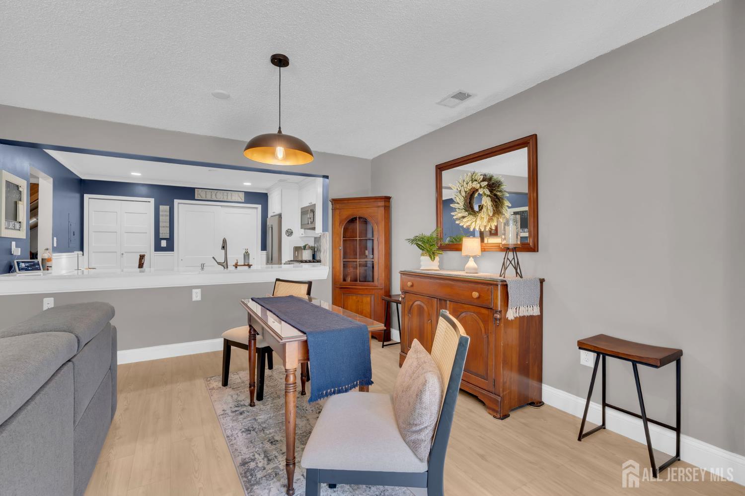 17 Richmond Court Tinton Falls NJ 07712