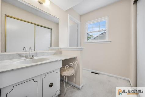 4 Hopkinson Court East Brunswick NJ 08816