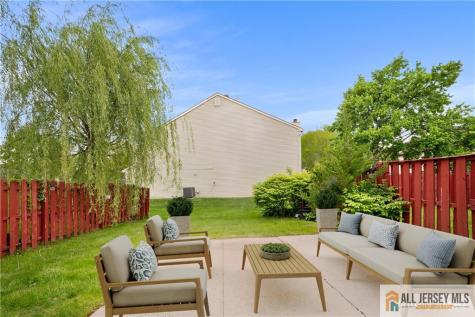 4 Hopkinson Court East Brunswick NJ 08816