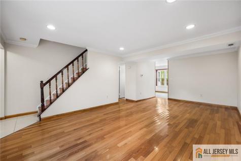 4 Hopkinson Court East Brunswick NJ 08816
