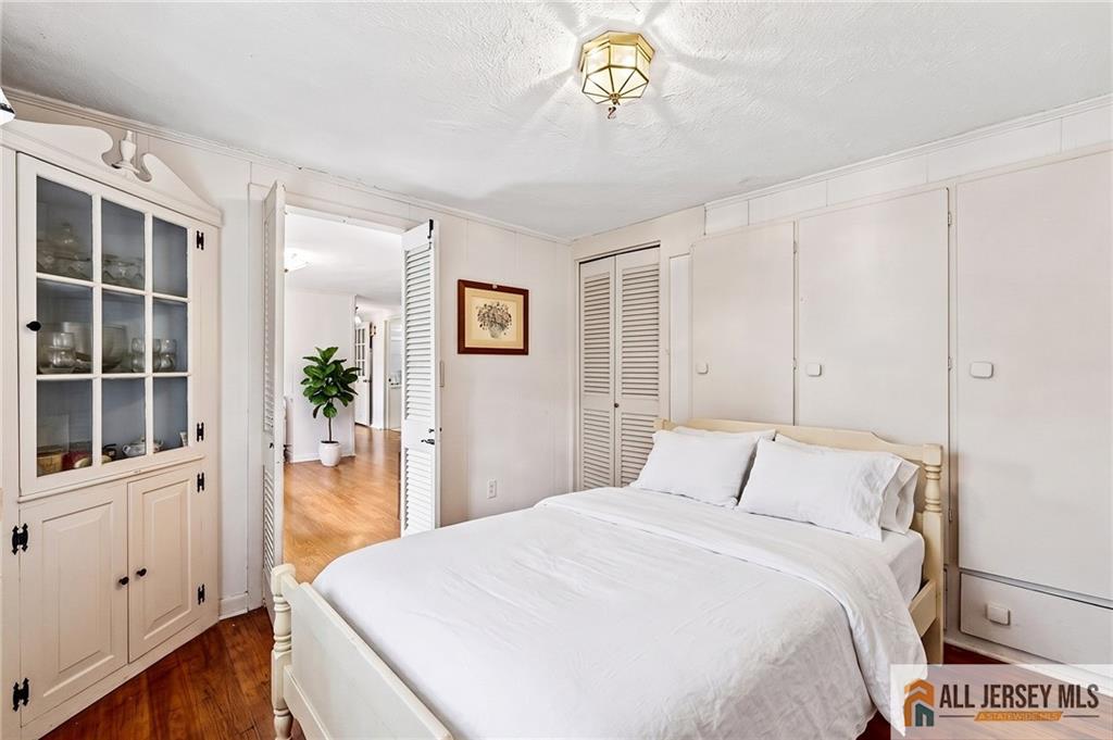 0-1556-155 River Road Hopewell Twp NJ 08560