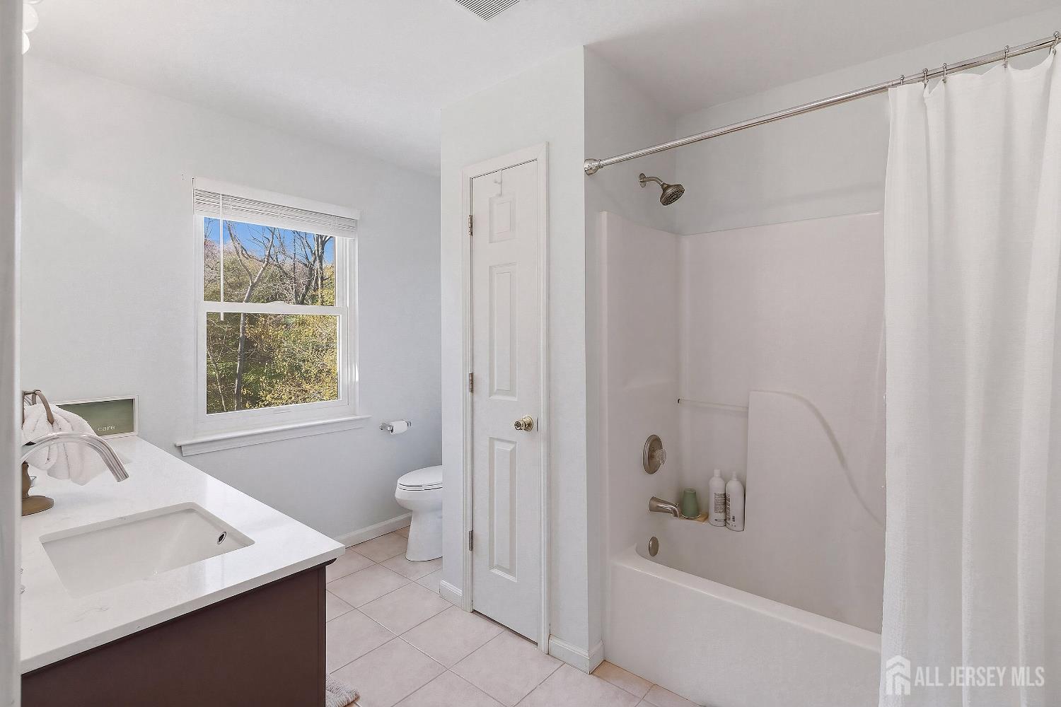 67 Anchorage Boulevard Bayville NJ 08721
