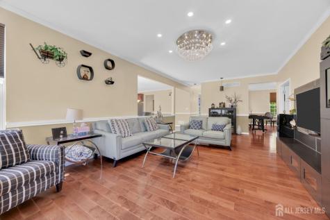 18 Gloria Lane Monroe NJ 08831