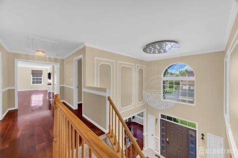 18 Gloria Lane Monroe NJ 08831
