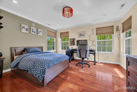 18 Gloria Lane Monroe NJ 08831