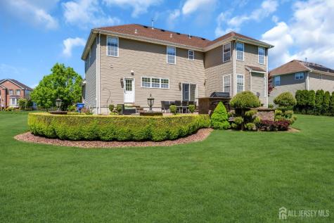 18 Gloria Lane Monroe NJ 08831