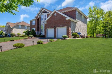 18 Gloria Lane Monroe NJ 08831