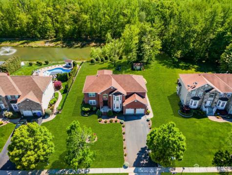 18 Gloria Lane Monroe NJ 08831