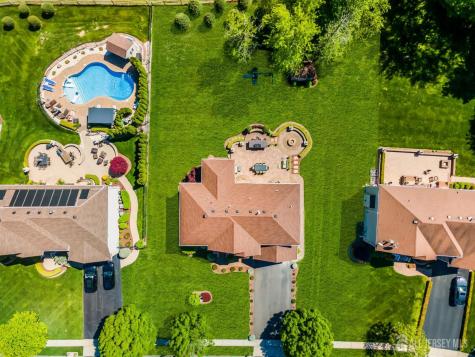 18 Gloria Lane Monroe NJ 08831