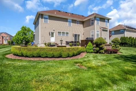 18 Gloria Lane Monroe NJ 08831