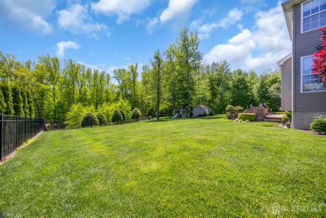 18 Gloria Lane Monroe NJ 08831