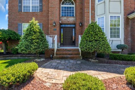 18 Gloria Lane Monroe NJ 08831