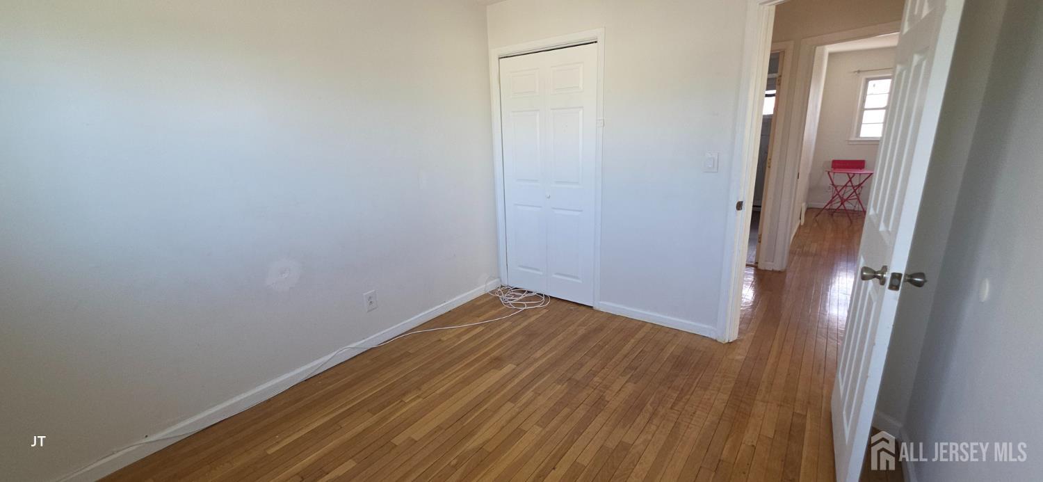 7 Inverness Terrace Fords NJ 08863