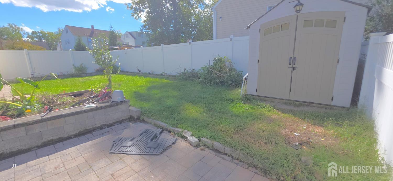 7 Inverness Terrace Fords NJ 08863