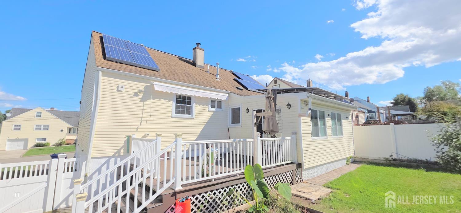 7 Inverness Terrace Fords NJ 08863