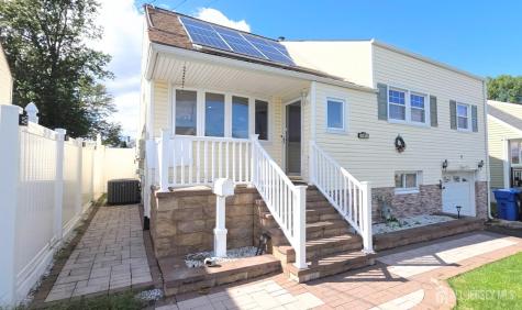 7 Inverness Terrace Fords NJ 08863