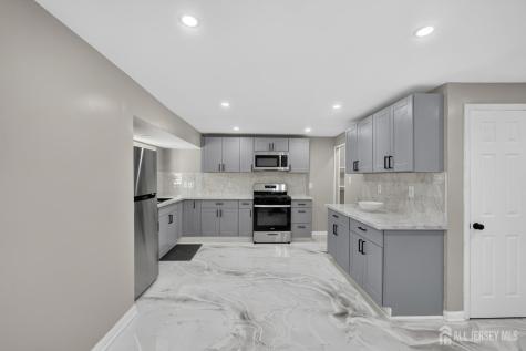 701 W Park Avenue Lindenwold NJ 08021