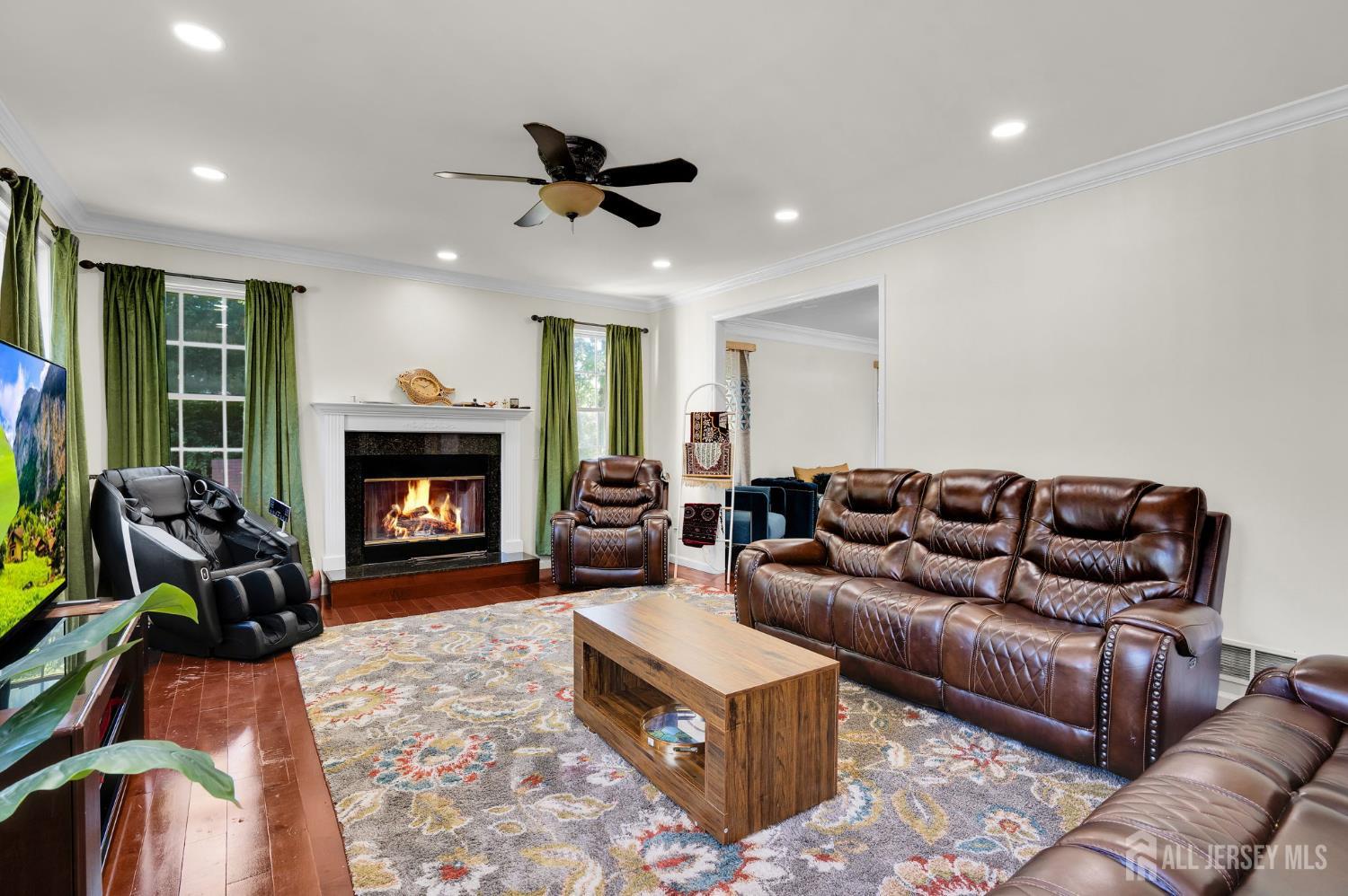 17 Rachel Lane Monroe NJ 08831