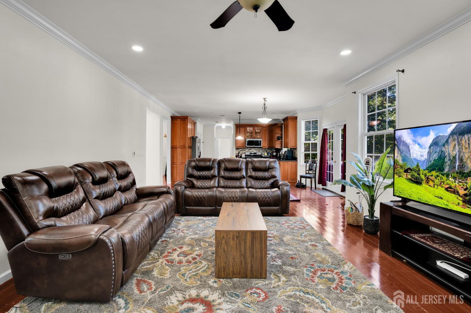 17 Rachel Lane Monroe NJ 08831