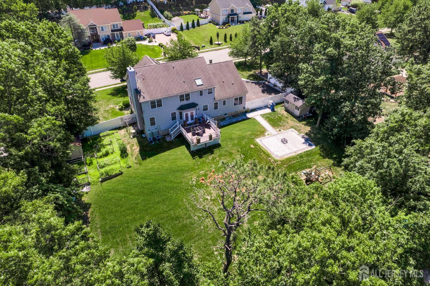17 Rachel Lane Monroe NJ 08831