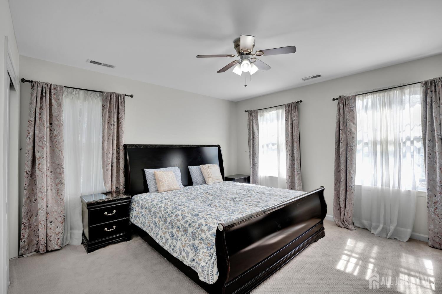 17 Rachel Lane Monroe NJ 08831
