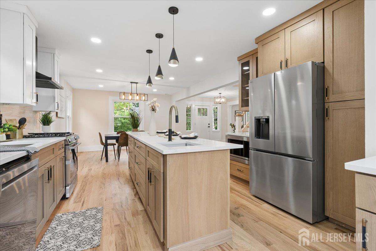 91 Lawrence Avenue Highland Park NJ 08904