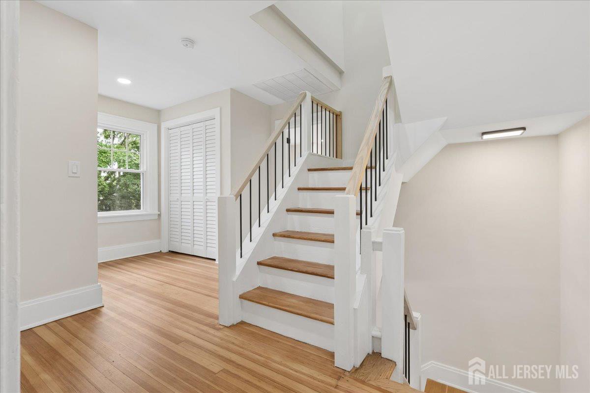91 Lawrence Avenue Highland Park NJ 08904