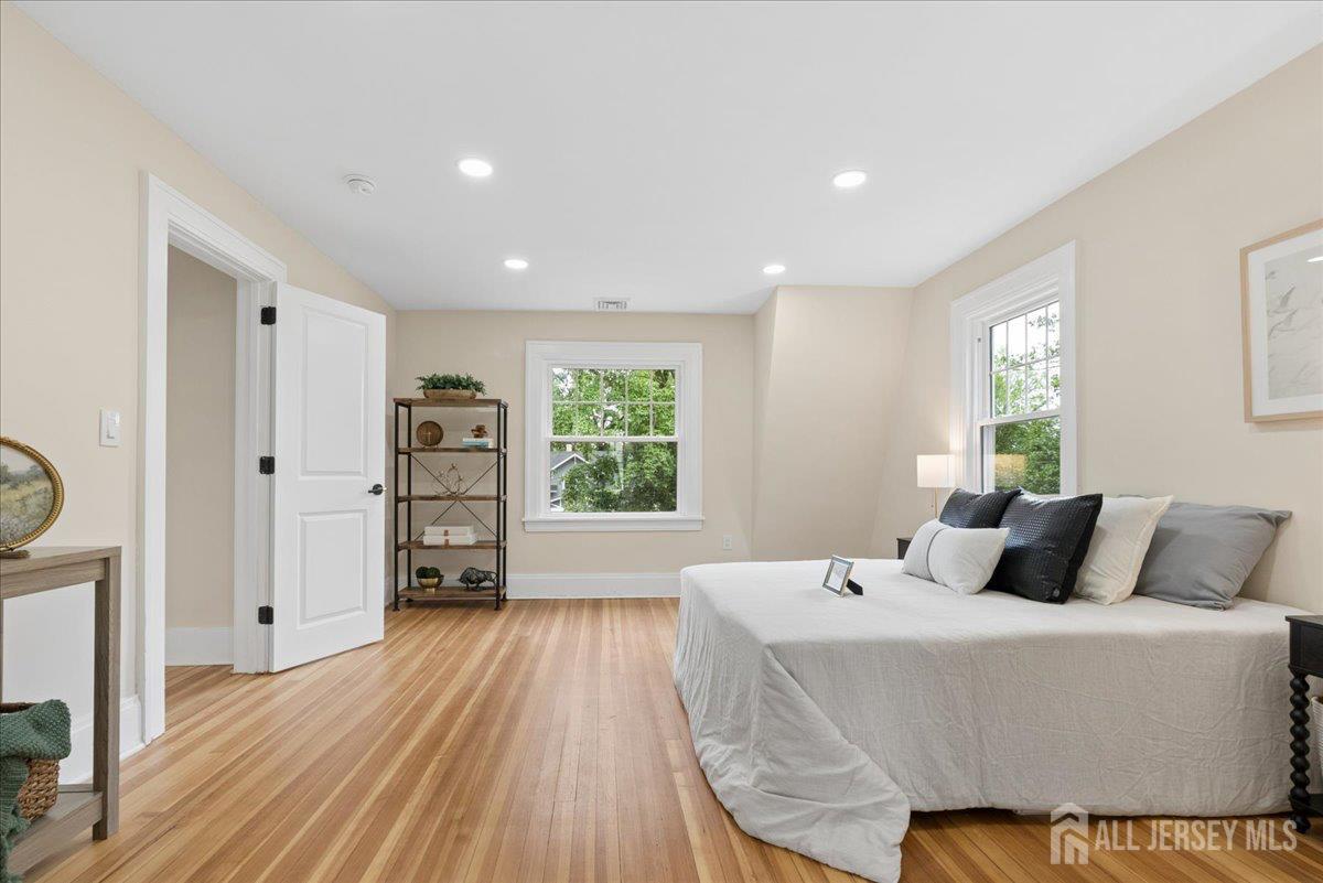 91 Lawrence Avenue Highland Park NJ 08904